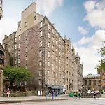 Gorgeous Studio At The Heart Of Edinburgh Old Town